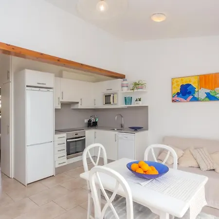 El Faro 8 Daire Cala en Bosch